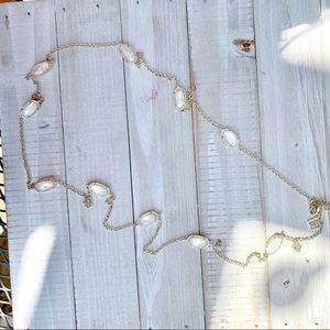 Kendra Scott necklace